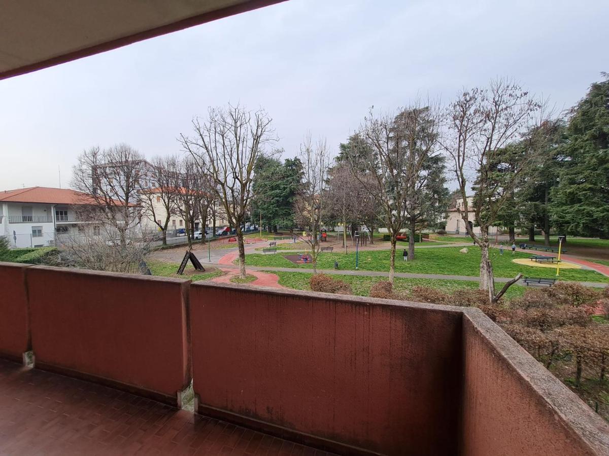 Appartamento La Finestra Sul Parco Dalmine Esterno foto